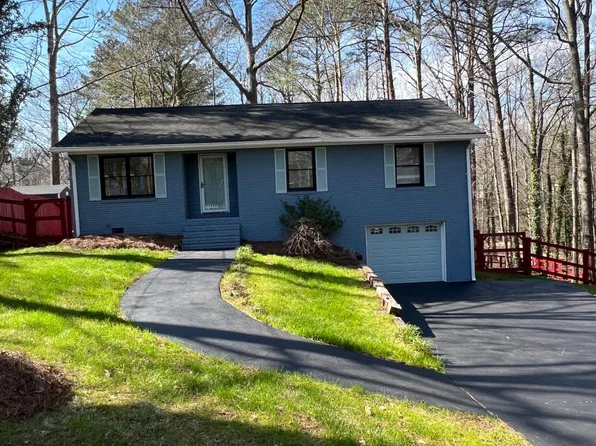 1200 Luther Dr SW, Mableton, GA 30126