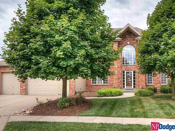 2nd image of 924 S 180th Ave #X