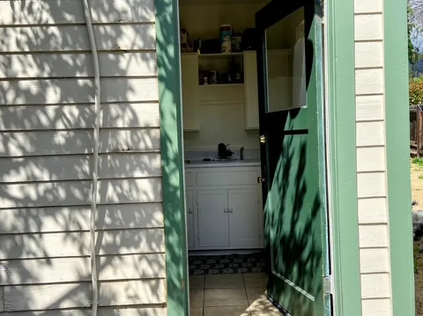 610 E Oak St #B, Ojai, CA 93023