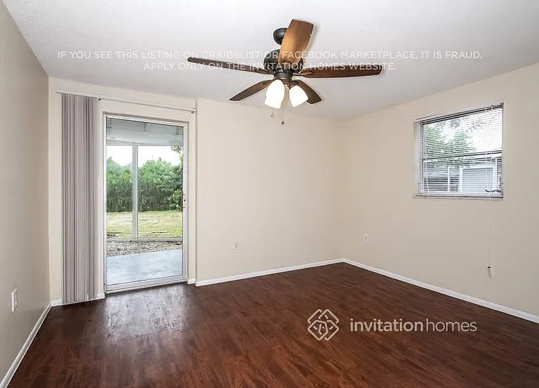 1754 Forest Rd — Photo 6