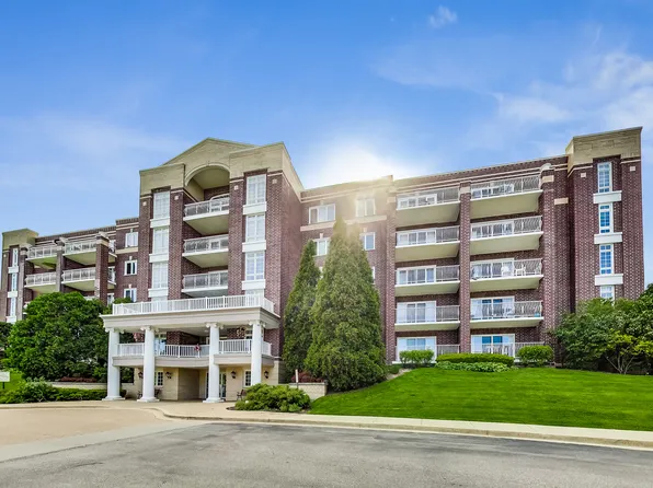 7081 W Touhy Ave APT 510, Niles, IL 60714