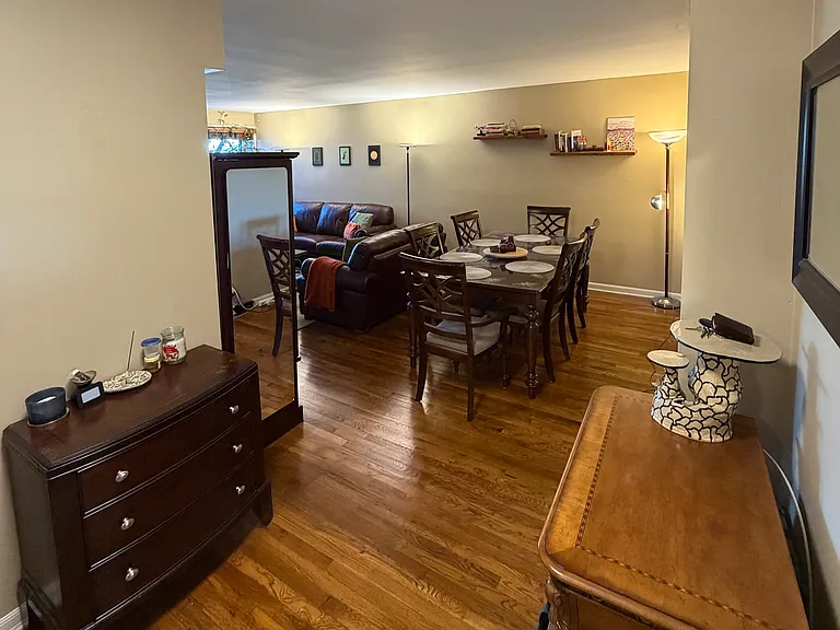 100 Lincoln Ave — Photo 12