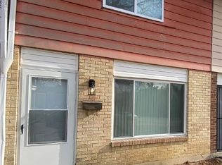 1912 Larkswood Dr, Dayton, OH 45417