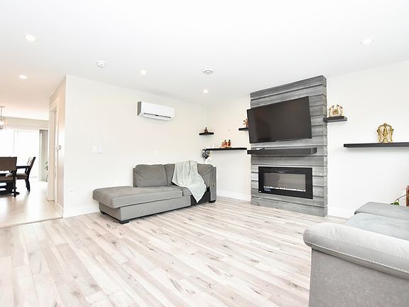 4th image of 17 Grosse St