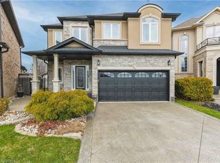 102 San Felice Ct, Hamilton, ON L9B0B4