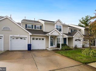 6106B Normandy Dr, Mount Laurel, NJ 08054