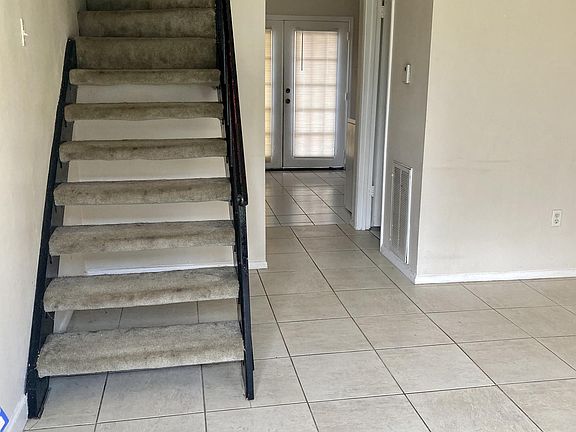 5th image of 335 McCaughan Ave #4
