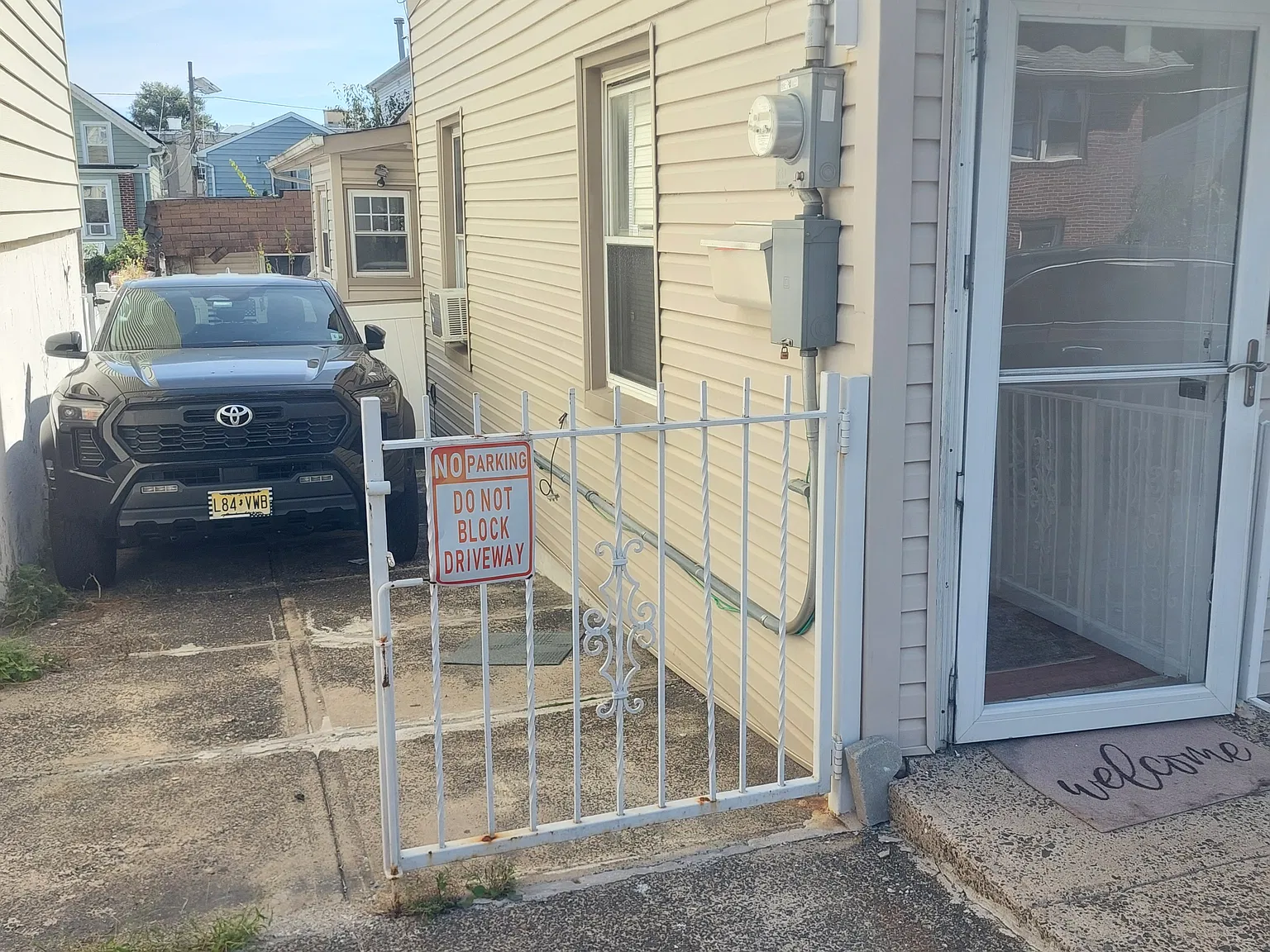 2 bed, 846 sqft, $2,800 — Photo 2