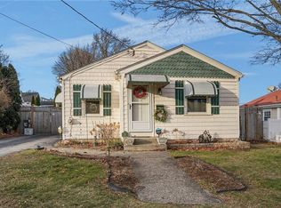 25 Trieste St, Pawtucket, RI 02860
