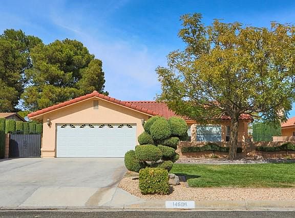 2nd image of 14686 Coolglen Dr