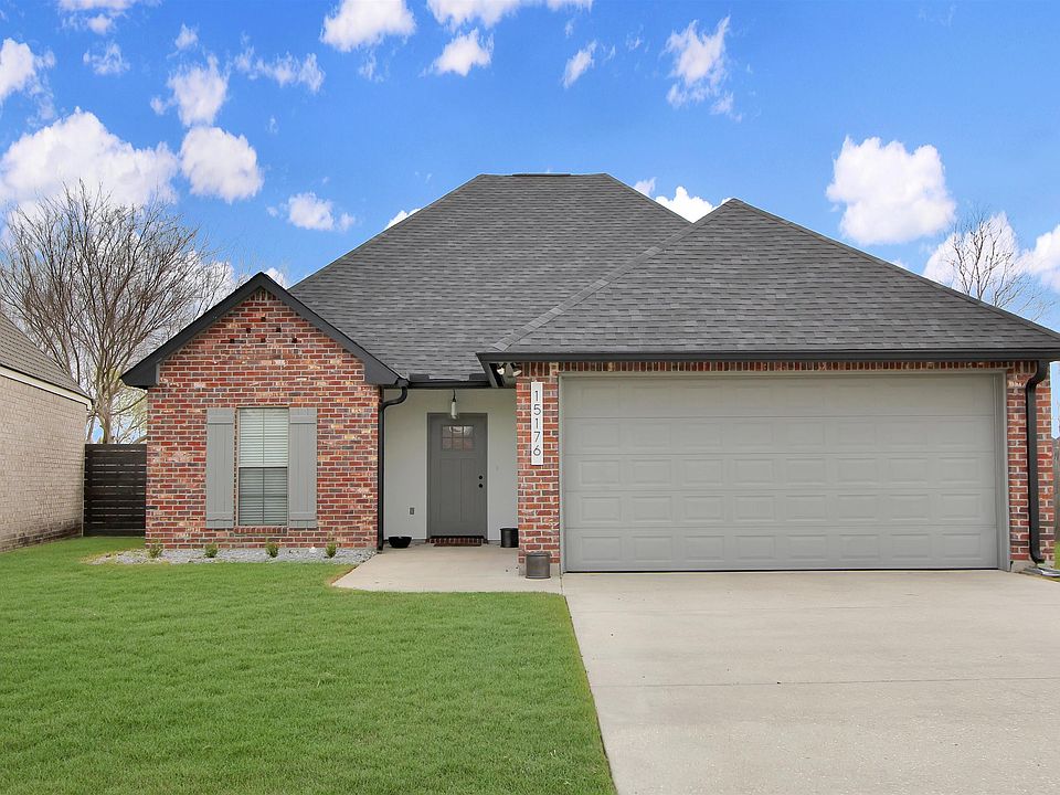 1st image of 15176 W Creek Dr