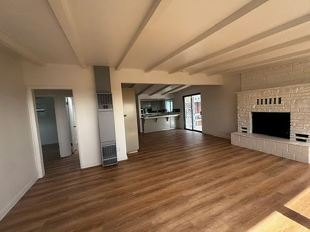 2599 Laurel Ave — Photo 8