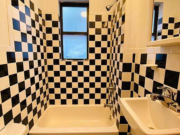 4th image of 540 E 5th St APT 16
