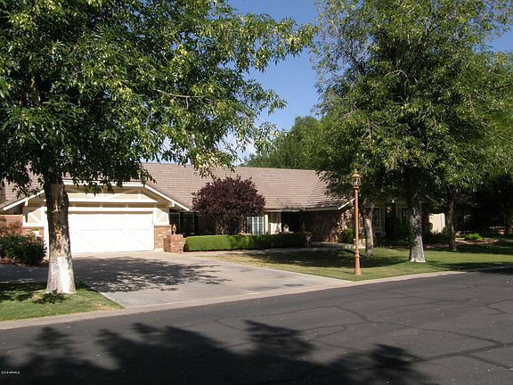 2nd image of 8670 S College Ln