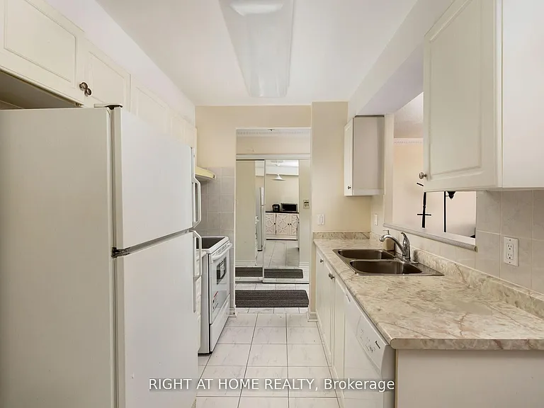 1883 McNicoll Ave #227 — Photo 14
