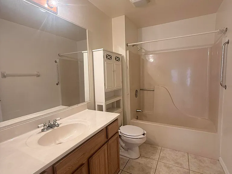1660 Wake Forest Rd NW — Photo 11