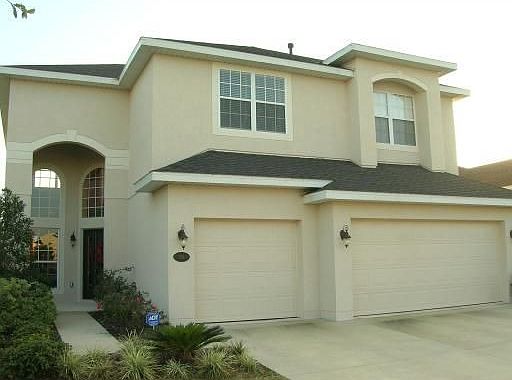 1st image of 214 Brooklands Way