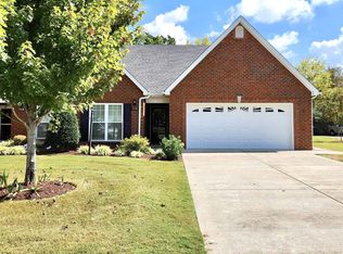 3316 Berryside Dr, Murfreesboro, TN 37128