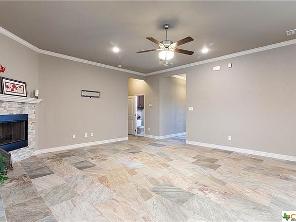 4th image of 7607 Zircon Dr
