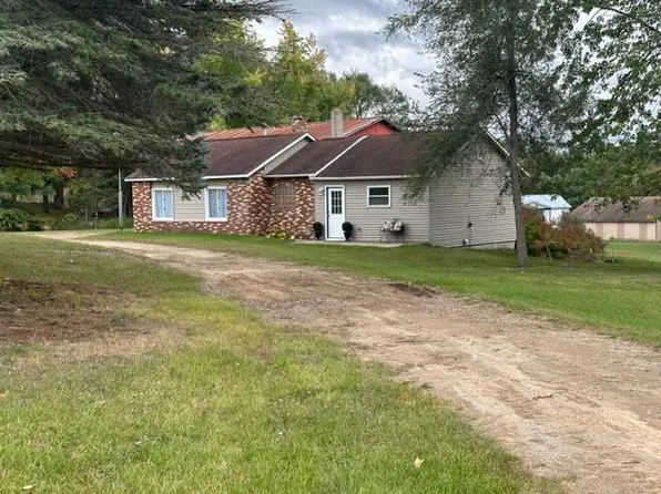 821 W Herrick Rd, Farwell, MI 48622