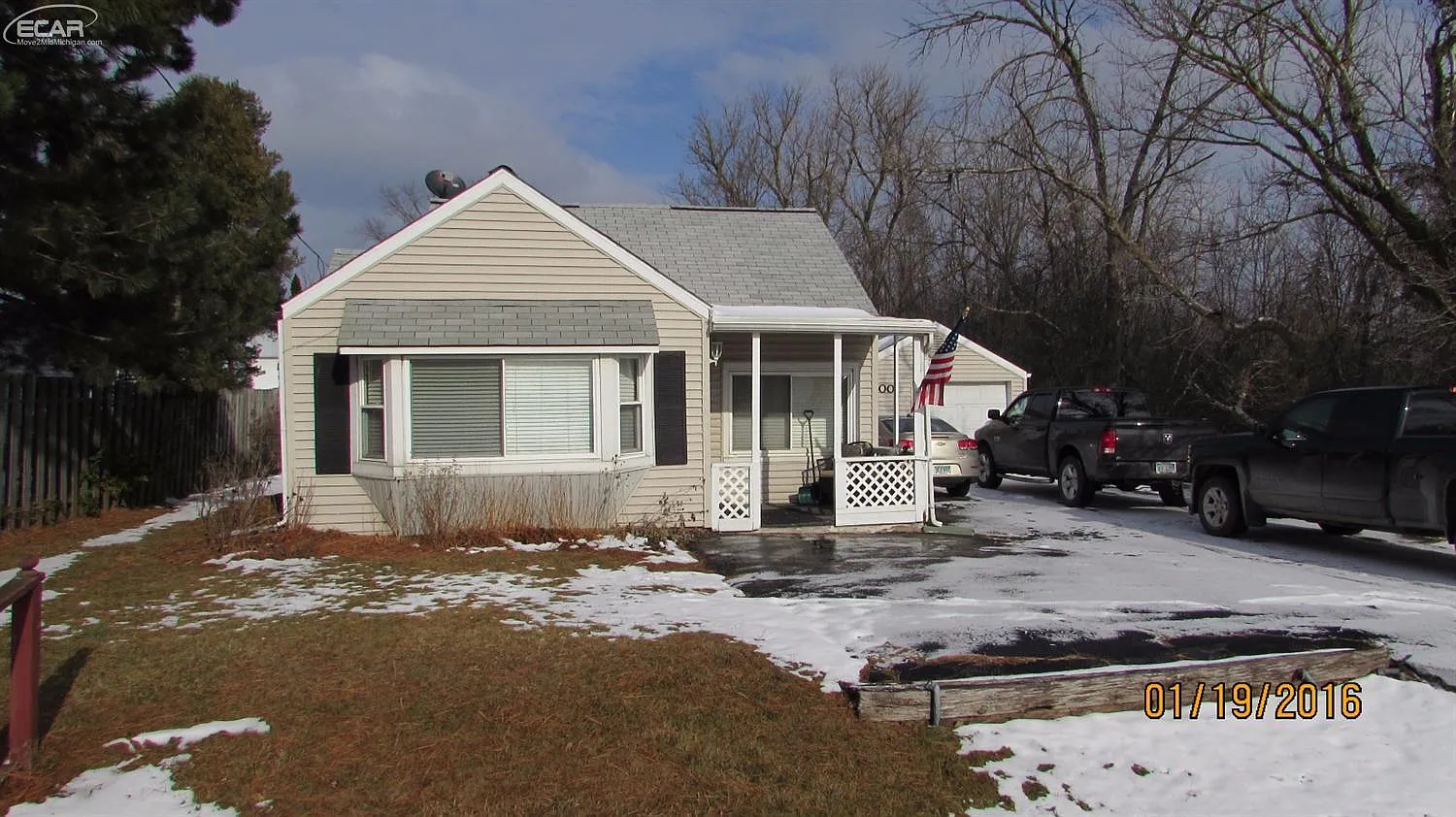 5300 Lennon Rd photo 1