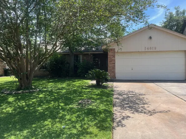 14619 Wind Lawn Dr, Houston, TX 77040