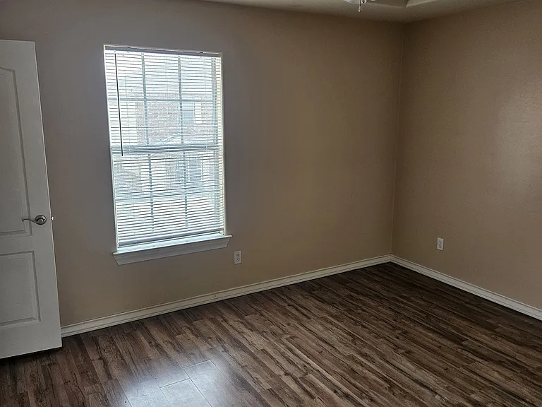 Santa Fe Townhomes — Photo 7
