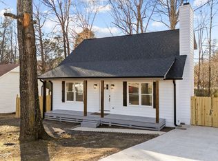 2908 Basswood Dr, Raleigh, NC 27610