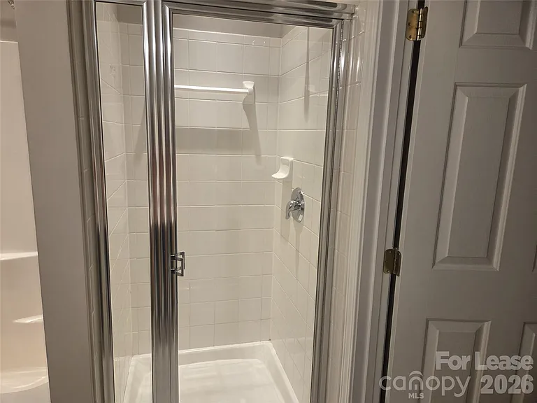 113 Kase Ct — Photo 14