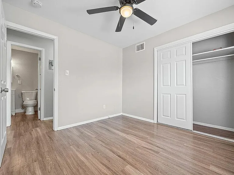 9885 W 21st Ave — Photo 17
