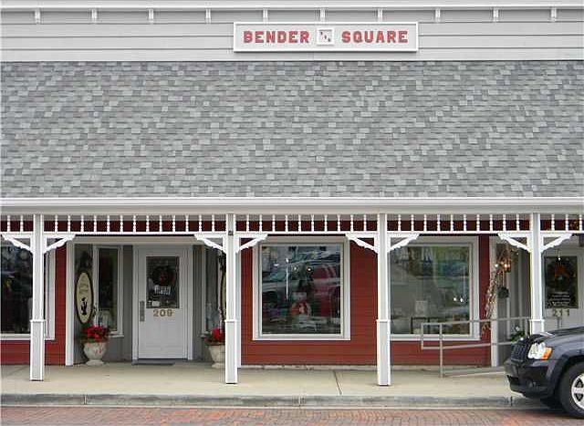 1st image of 209 S Main St