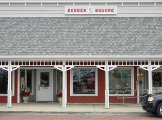 209 S Main St, Zionsville, IN 46077
