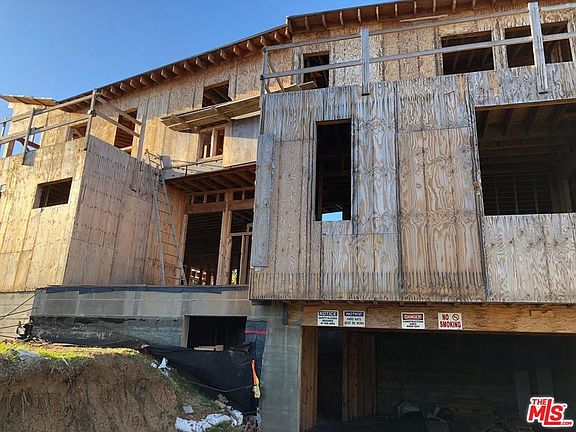 3rd image of 16815 Bollinger Dr