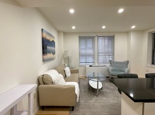 150 W 51st St APT 1733, New York, NY 10019