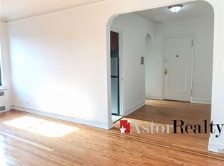 31-62 29th St #6, Astoria, NY 11106