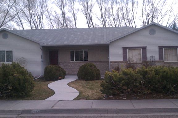 3rd image of 2215 Cabellaro Dr