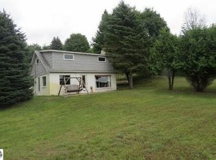 7326 W Old State Rd, Central Lake, MI 49622
