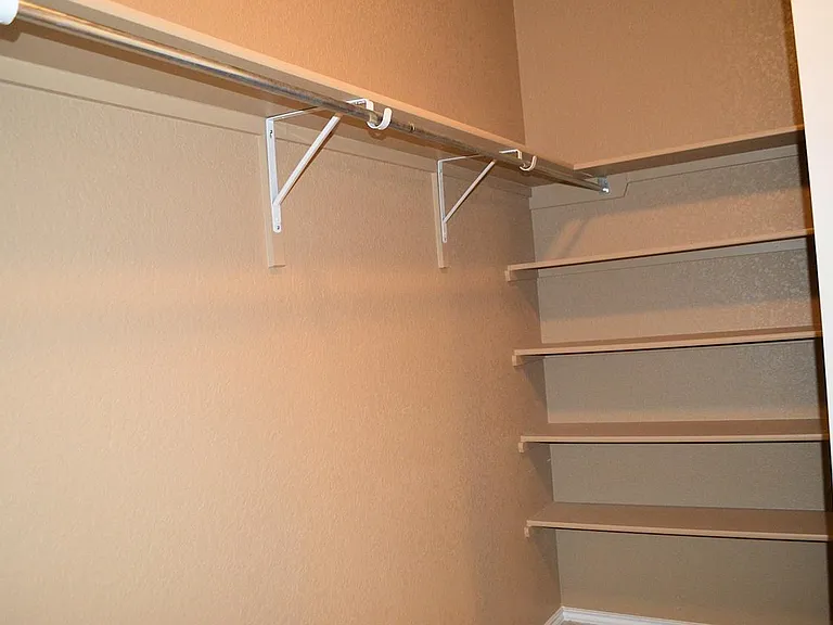 3943 Grissom Grv — Photo 20