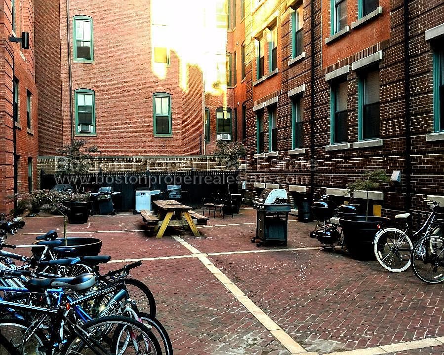 1661 Washington St. Boston - South End Building Photo 36 (2)