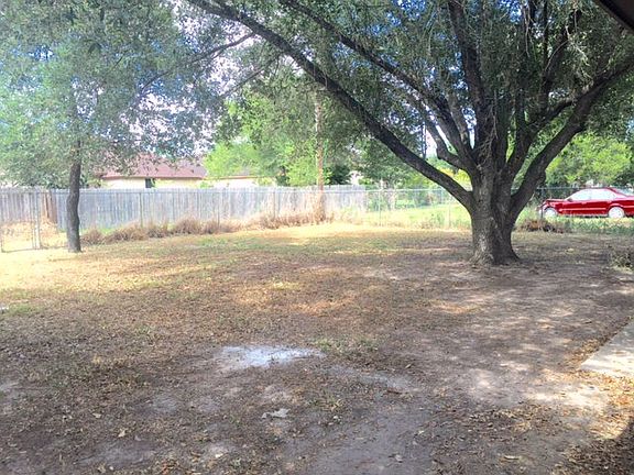 5th image of 520 W Paisano Ln