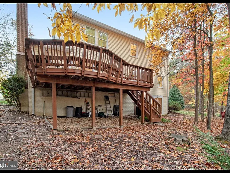 210 Pin Oak Ct — Photo 42