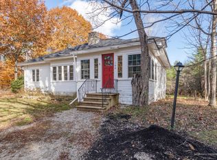 109 Crockett Ridge Rd, Norway, ME 04268