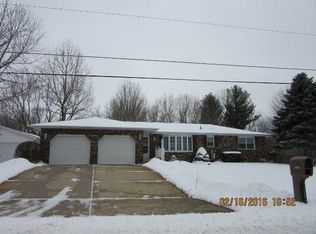 2304 Cynthia Dr, Michigan City, IN 46360