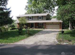 5902 Terrace Park Dr, Dayton, OH 45429