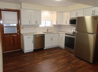 5082 S Main St APT B, New Franklin, OH