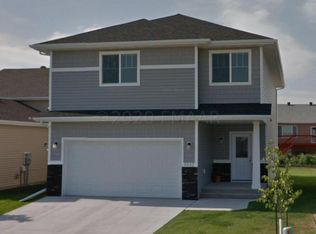 5532 Justice Dr S, Fargo, ND 58104