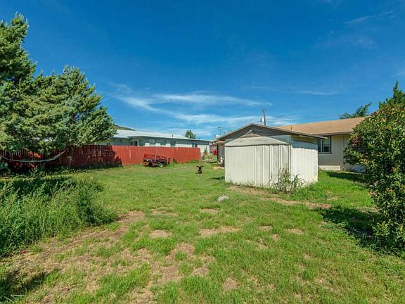 2nd image of 4685 E Gloria Dr