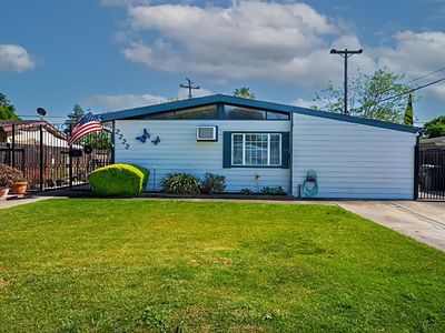 2222 La Jolla Dr, Stockton, CA, 95204