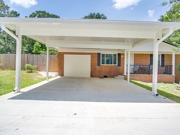 3rd image of 195 Navarro Rd