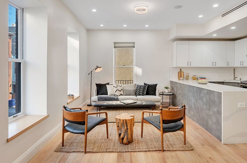 1st image of 537 Court St #2R